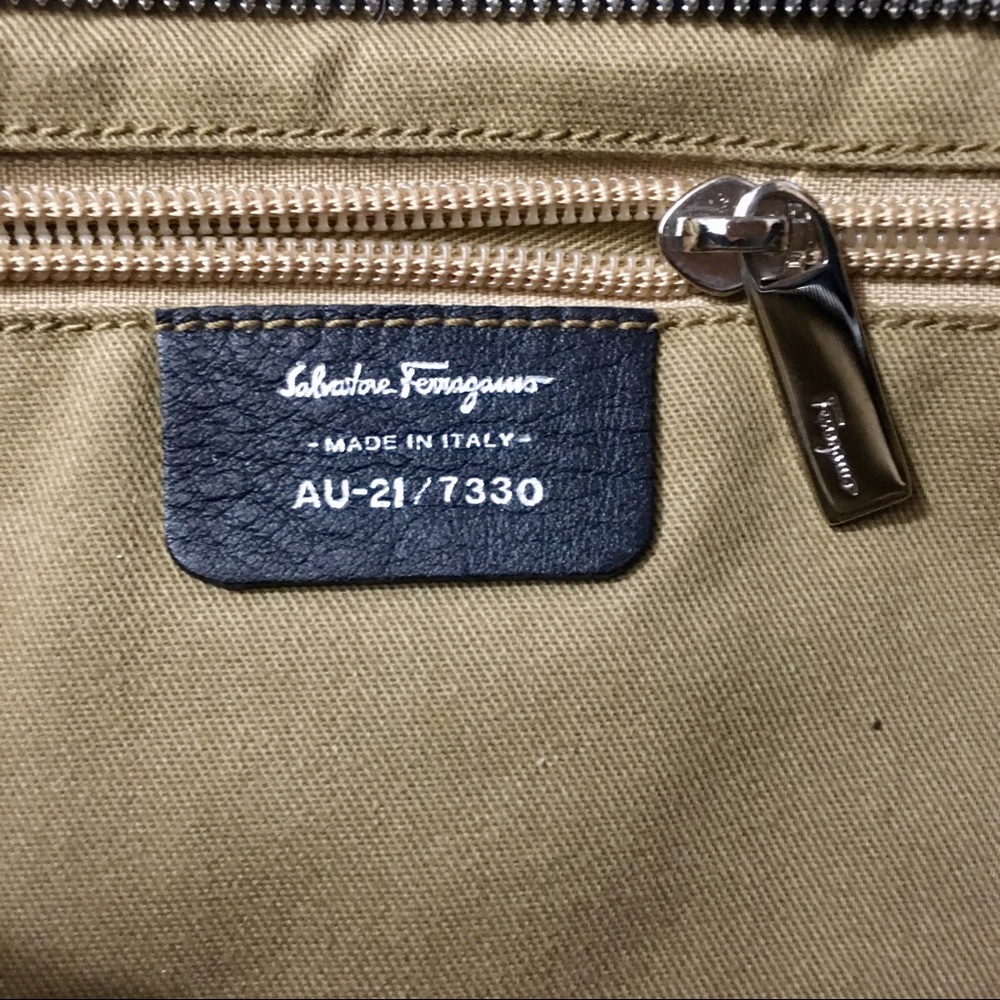 Sleek Ferragamo Leather Business Tote, Nero, Large 17W 16.5H 6.5D - Picture 3 of 9